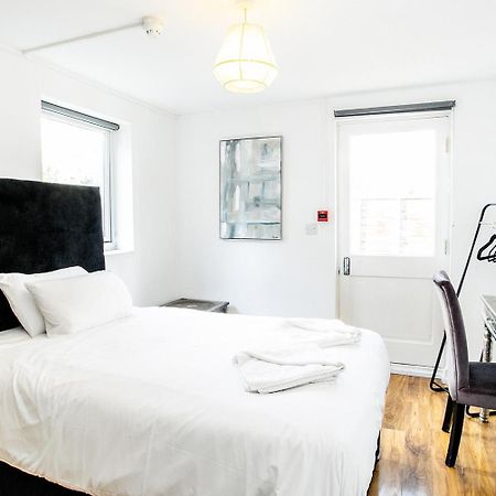 Cambridge House Hotel Luaran gambar