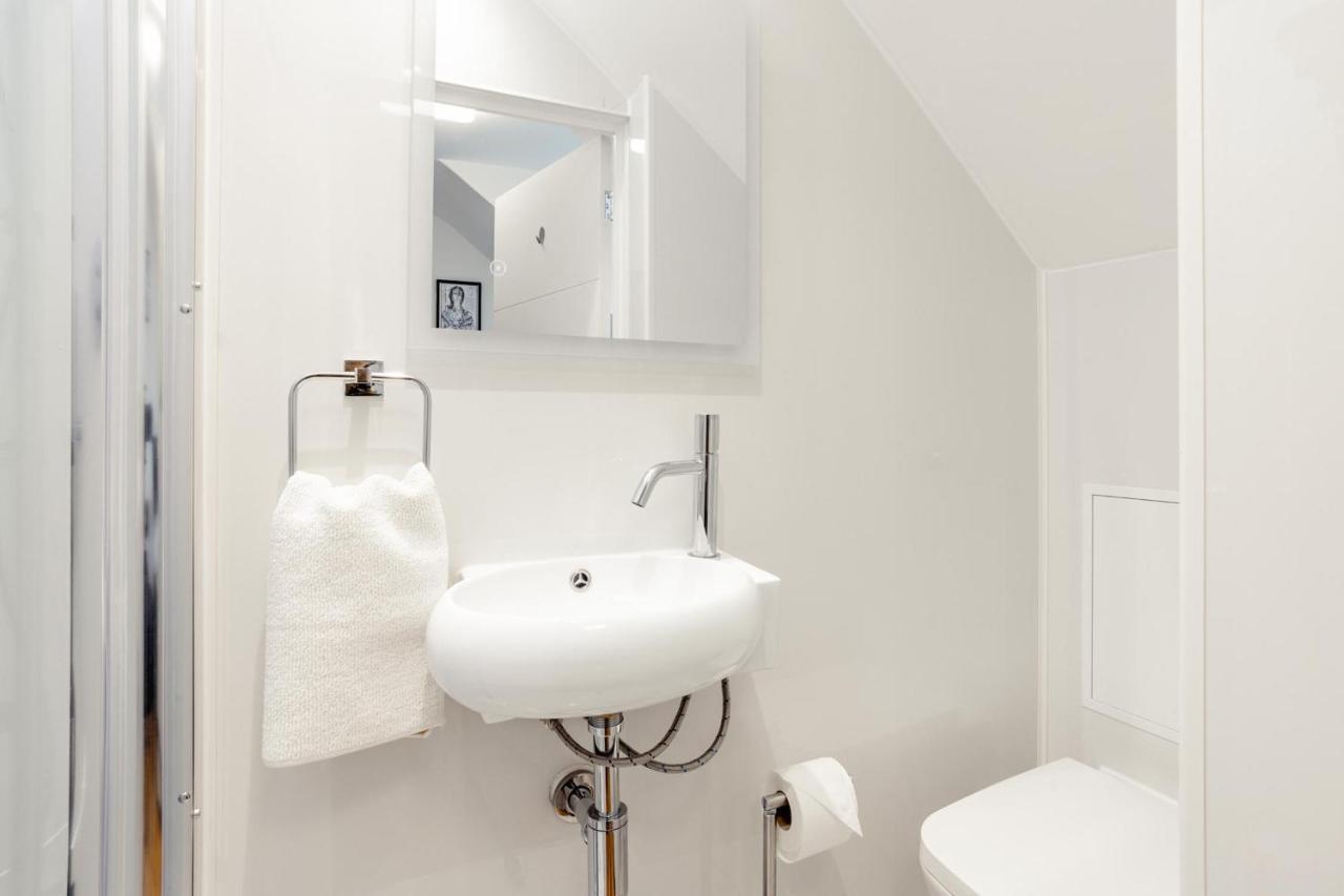 Cambridge House Hotel Luaran gambar