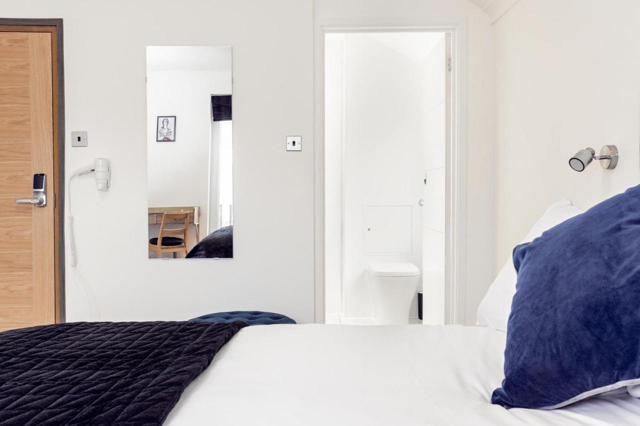 Cambridge House Hotel Luaran gambar