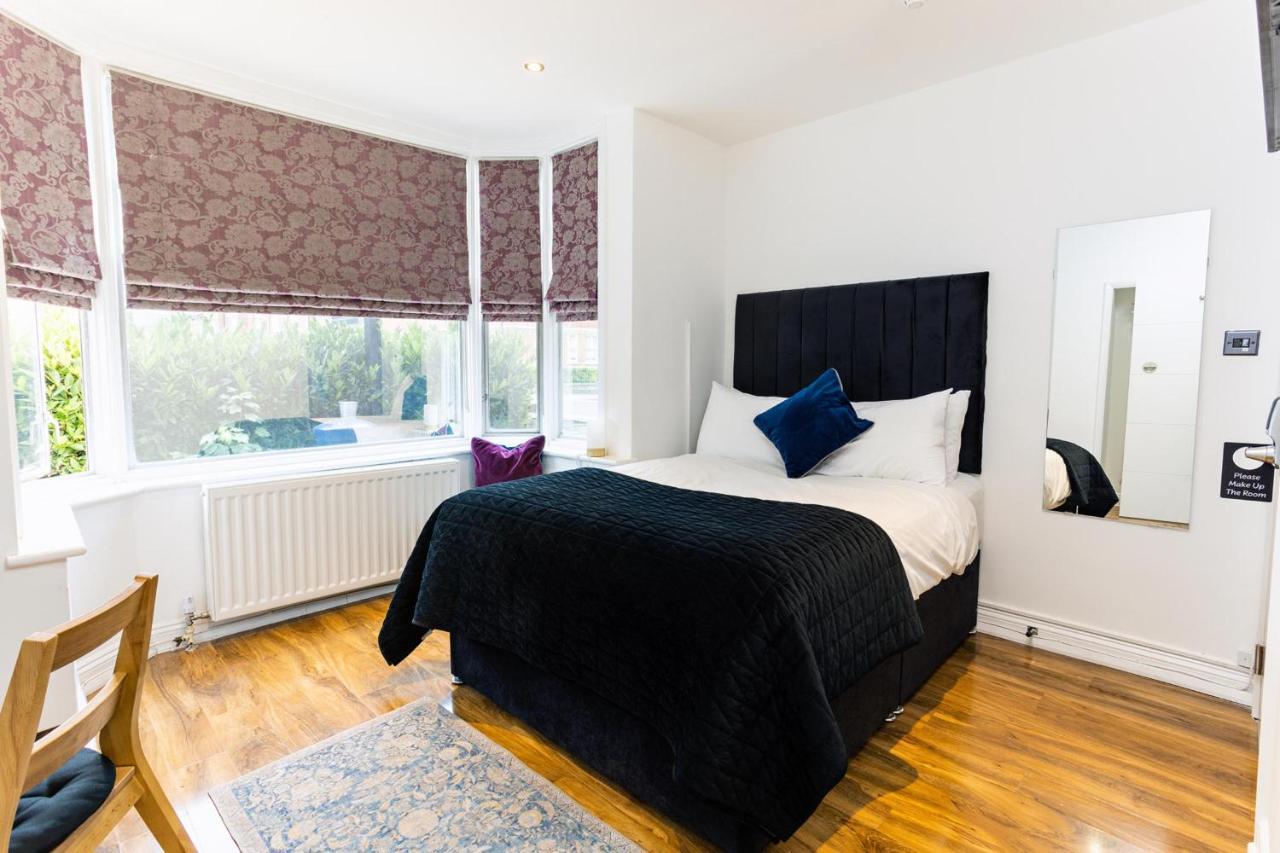 Cambridge House Hotel Luaran gambar