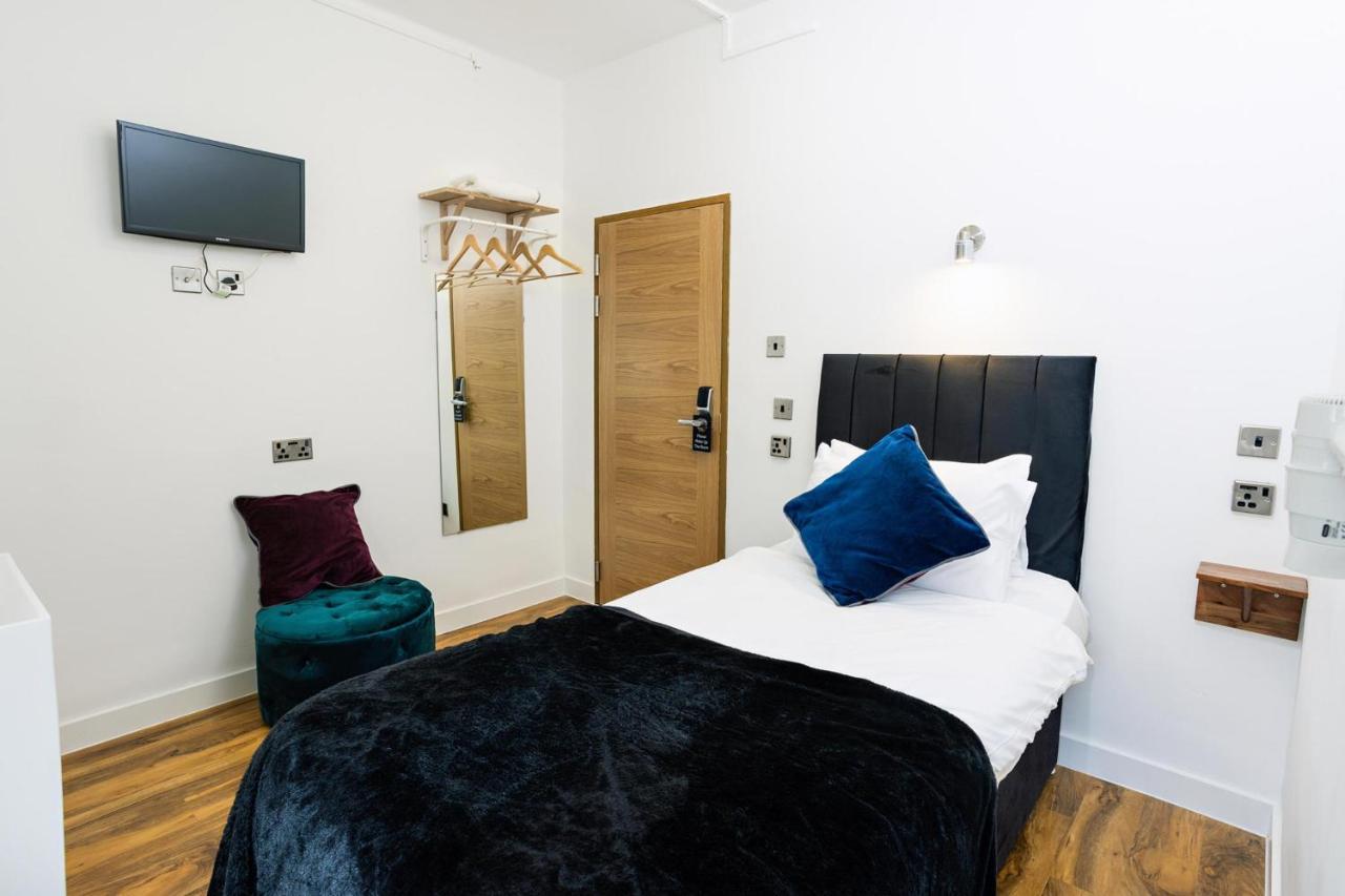 Cambridge House Hotel Luaran gambar