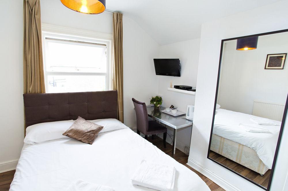 Cambridge House Hotel Luaran gambar